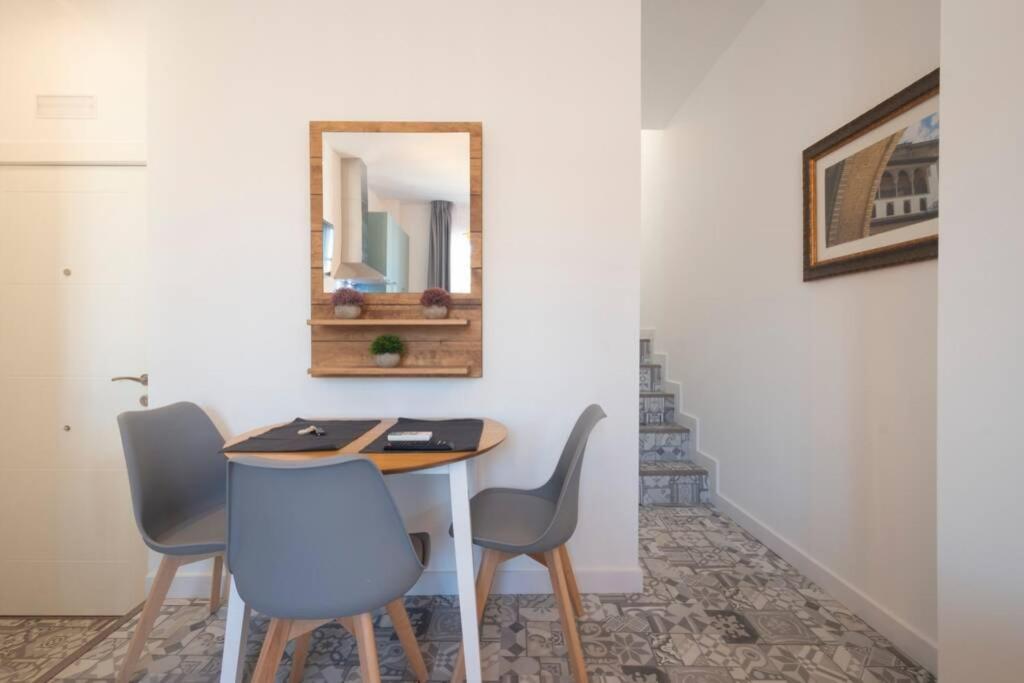 Rosarioseis Alhambra Apartment Granada Ngoại thất bức ảnh