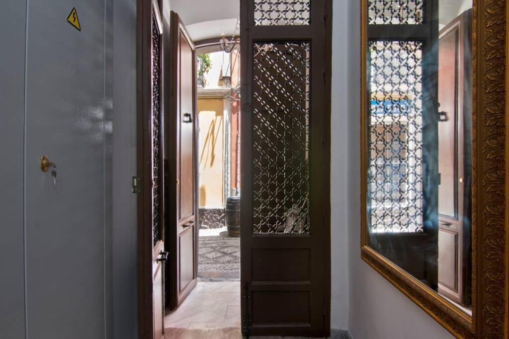 Rosarioseis Alhambra Apartment Granada Ngoại thất bức ảnh