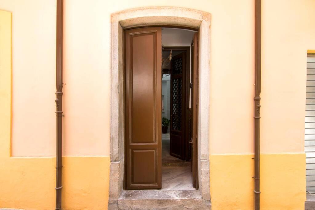 Rosarioseis Alhambra Apartment Granada Ngoại thất bức ảnh